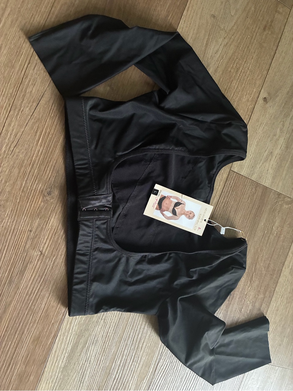 Arm shaper slimming top